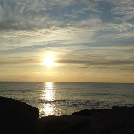 Апартаменты By The Sea *